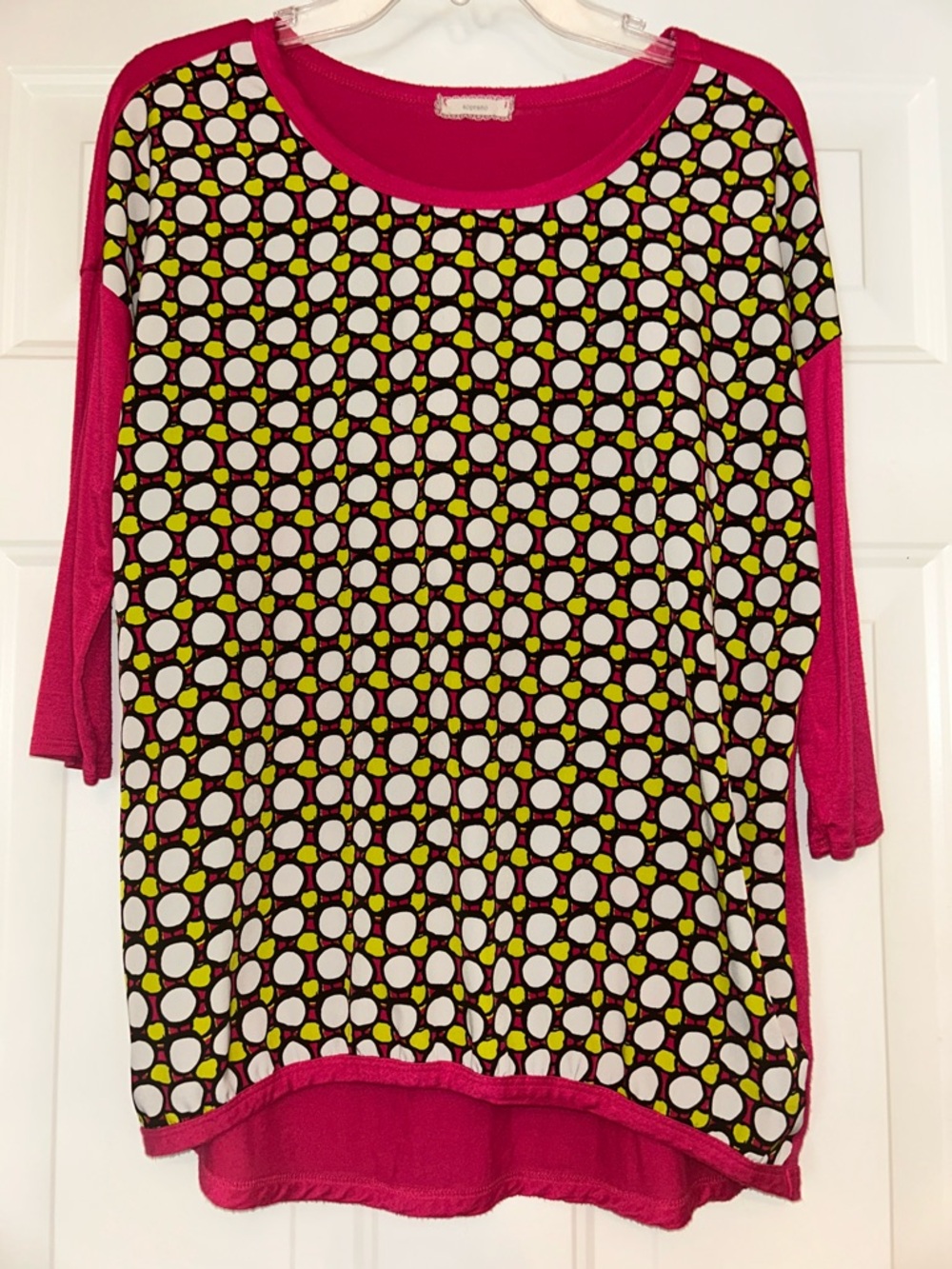 Soprano Artsy Polka Dot Relaxed Top JR XL/16 Bold Fun Colorful Geometric Modern